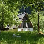 펜션 Bezgova Hisica 보베츠