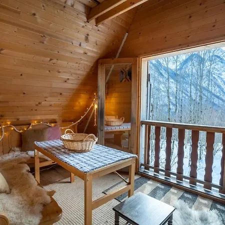 Bezgova Hisica Vikendica Bovec