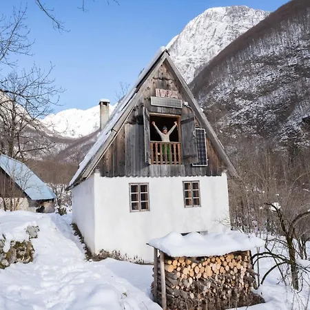 Bezgova Hisica * Bovec